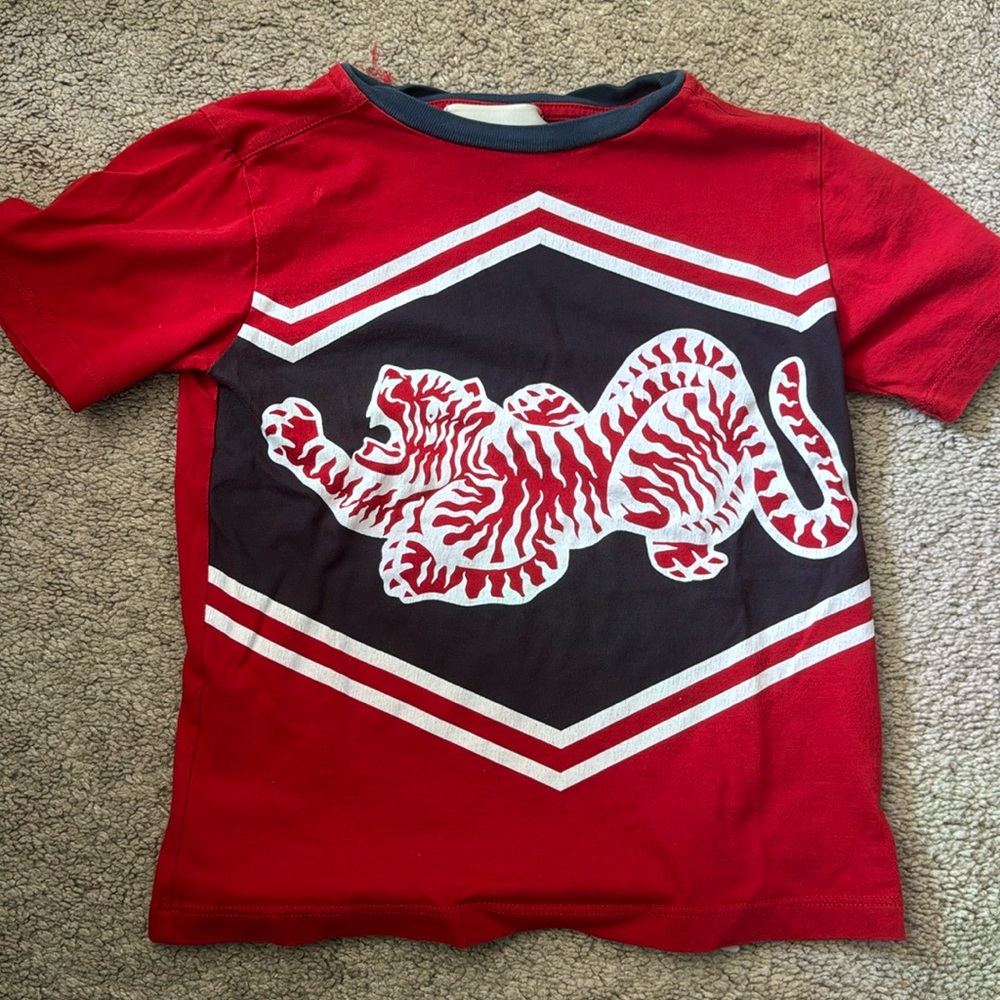 Gucci tiger shirt boys 5 red white and blue